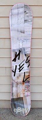 2017 WOMEN'S YES HEL 149 SNOWBOARD $500 149CM Directional USED