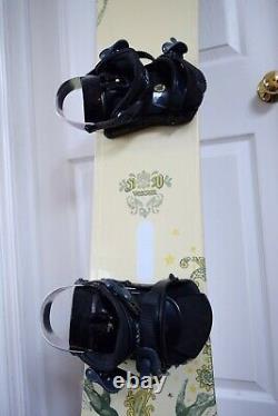5150 Velour Snowboard Size 153 CM With Lamar Large Bindings