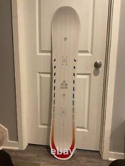 Arbor Mantra Women's 148cm Camber Snowboard #3042 NEW Cosmetic Scratches