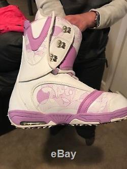 Barely Used Salomon Lotus Women's Snowboard 143cm with Binding, Boots and Helmet