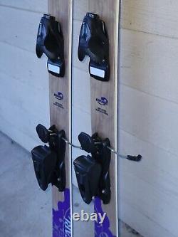 Blizzard Black Pearl women's snow skis size 159cm