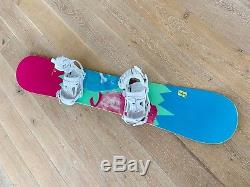 Forum women's Aura snowboard and bindings- size 152 Barely used