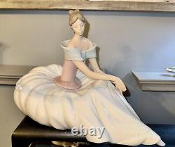 NAO by LLADRÓ Hope Girl Large Gown #01266-Elegante Ballerina-No Box-Mint-Vtg