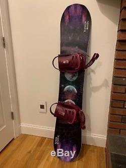 Never Summer Proto Type Two 142 cm Womens Snowboard like new 2018 model