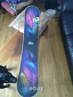 Never Summer Woman's Infinity 149 Snowboard