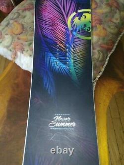 Never Summer Woman's Infinity 149 Snowboard