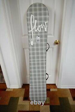 New Flow Elation Snowboard Size 153 CM With Firefly Large Bindings