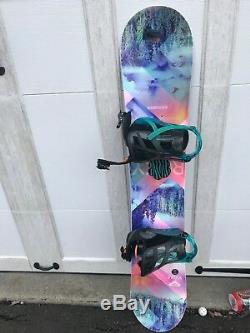 ROXY girls snowboard perfect for beginners comes with K2 bindings