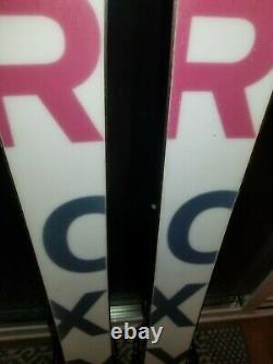 Roxy Ladies 146 Cm Skis Paired WithRossignol Axium 90 Bindings EXTREMELY CLEAN