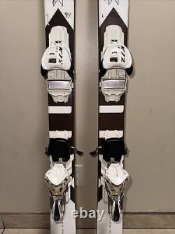 Skis with bindings 158 kastle