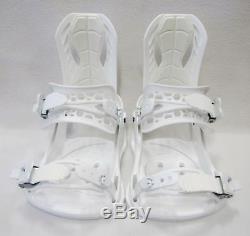 Womens 540 Gleam Snowboard 136cm + Altitude S/m White Bindings Shoe Sizes 6-9