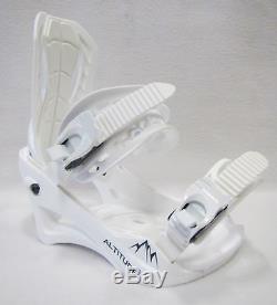 Womens 540 Gleam Snowboard 136cm + Altitude S/m White Bindings Shoe Sizes 6-9